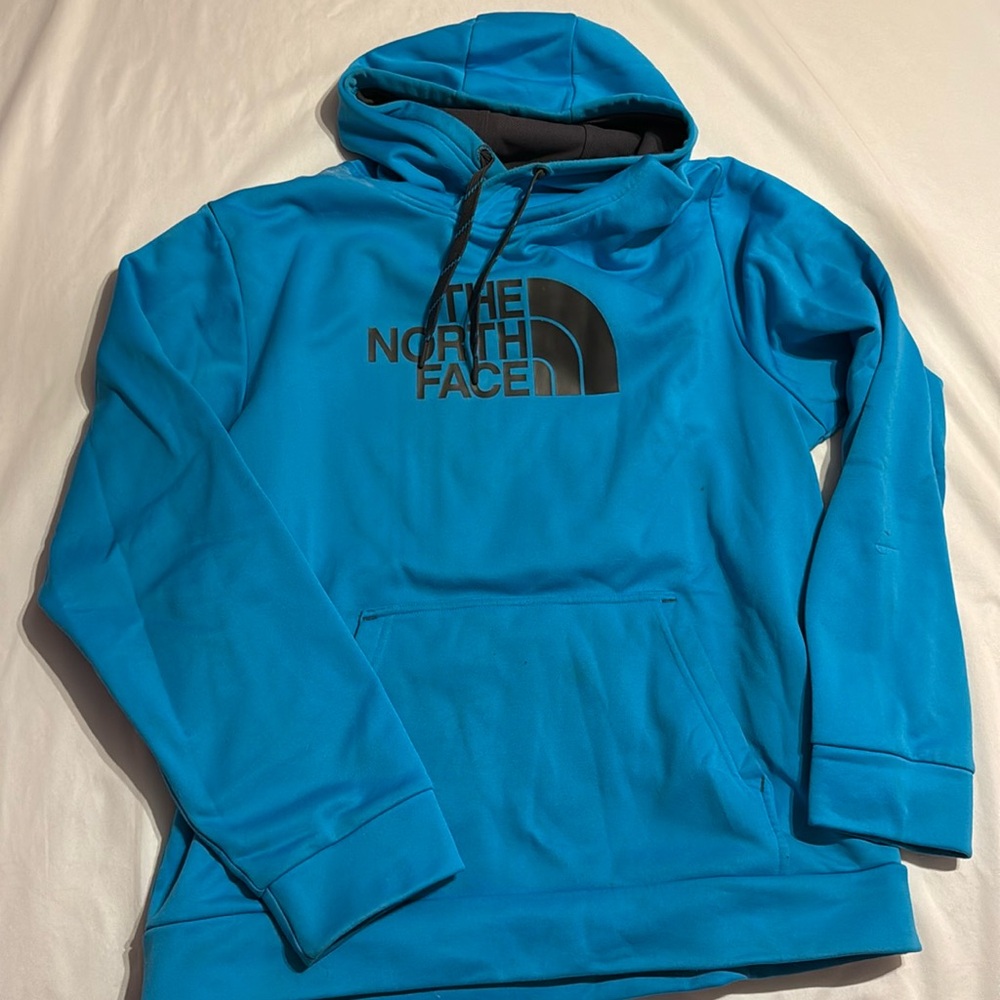 Men’s North Face Hoodie - Size L